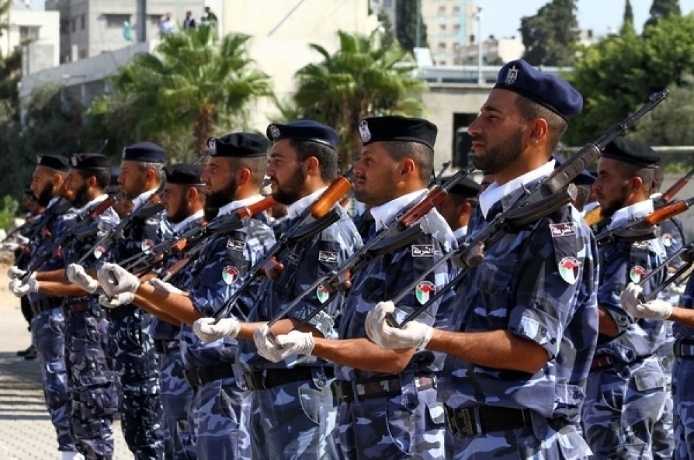 عناصر من وزارة الداخلية بغزة 