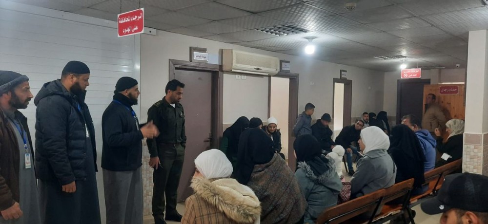 أوقاف خان يونس تنفّذ جولة دعوية داخل المستشفى الجزائري