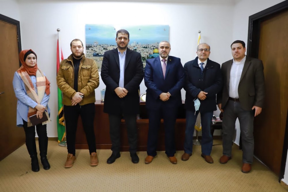 أبو الريش  يعزز تعاونه مع مؤسسة ماي كير ماليزيا