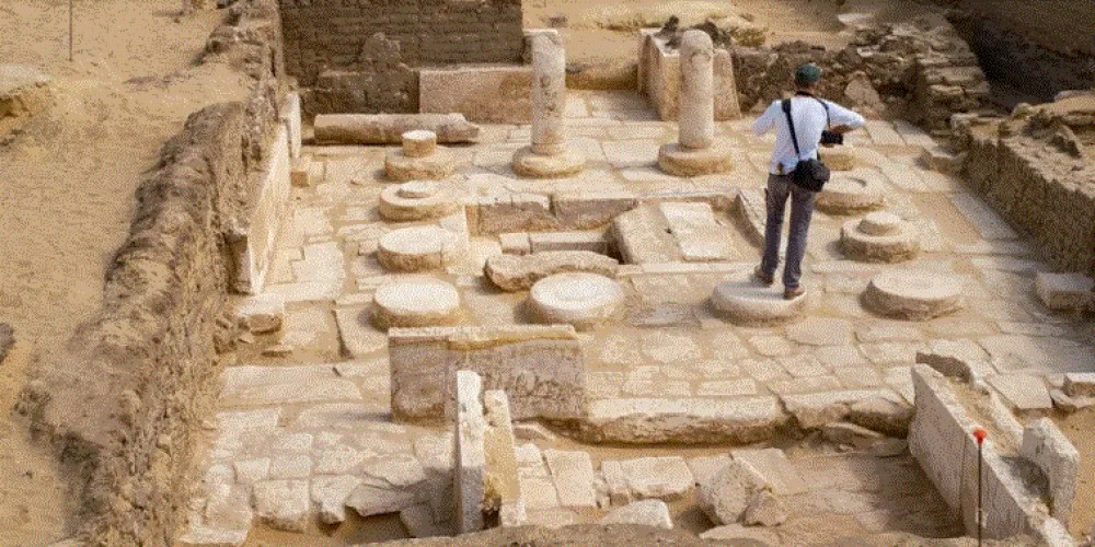 اكتشاف أثري مهم بمنطقة آثار سقارة في مصر 