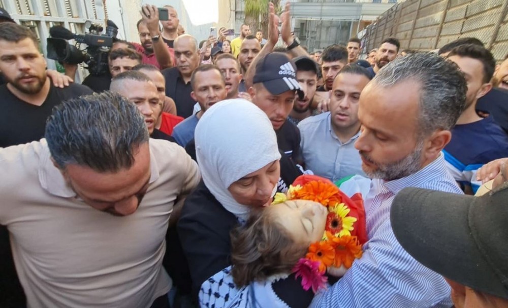 وصول جثمان الشهيد الطفل محمد التميمي إلى رام الله