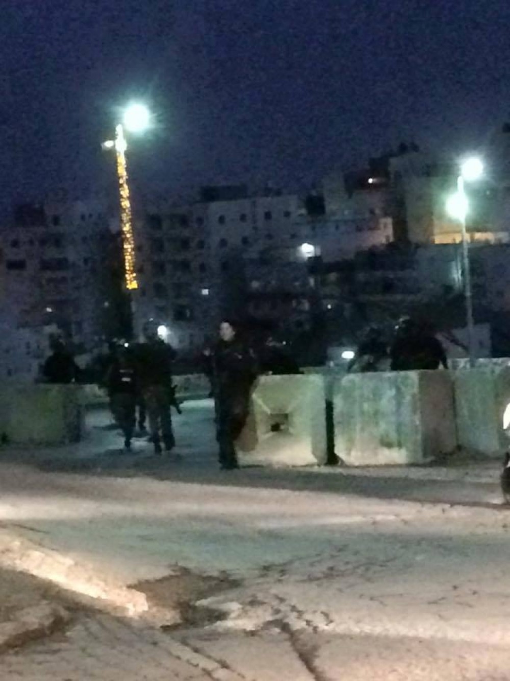 اقتحام العيساوية