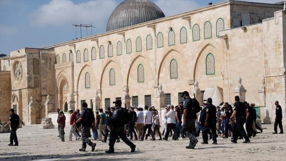 حمادة: لن نترك الأقصى وحيدا وشعبنا موحد في معركة الدفاع عنه