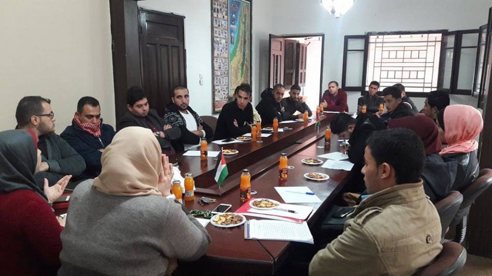 الفلسطيني للتمكين ومفتاح يعقدان لقاءً شبابياً