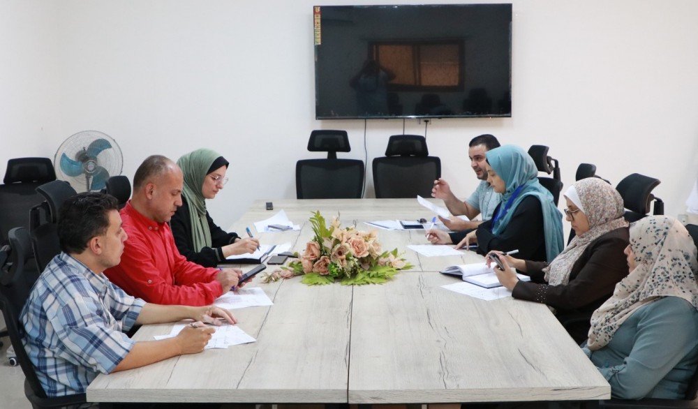 العمل والمرأة تعقدان اجتماعات مكثفة استعداداً لبازار 