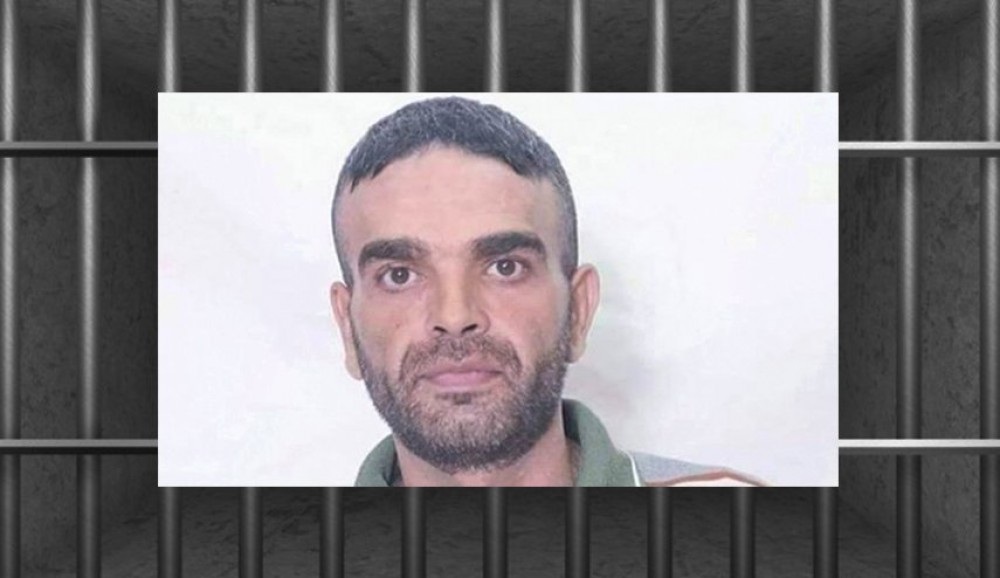 الأسير المريض سامي أبو دياك