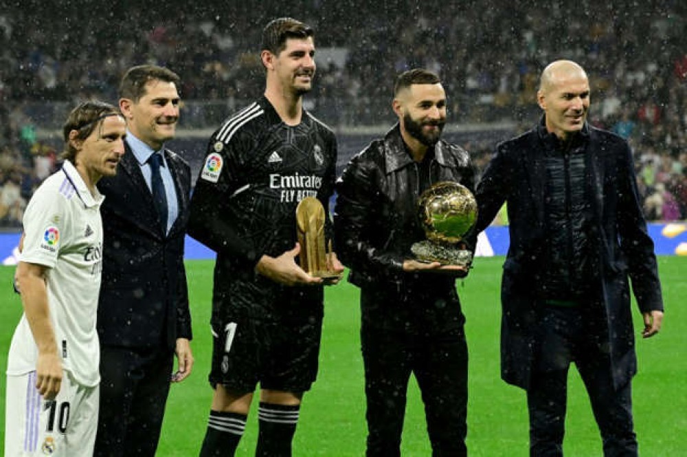 بطولة إسبانيا: ريال مدريد يحتفي ببنزيمة وكورتوا بفوز رابع تواليًا