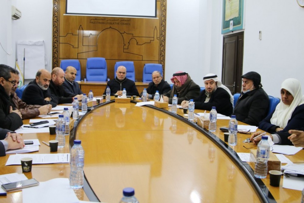 التشريعي يعقد اجتماعًا تشاوريًا حول جرائم النصب والاحتيال الإلكتروني