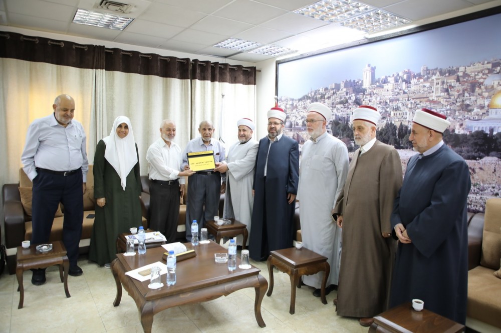 التشريعي يتسلم مشروع قانون الأحوال الشخصية من القضاء الشرعي