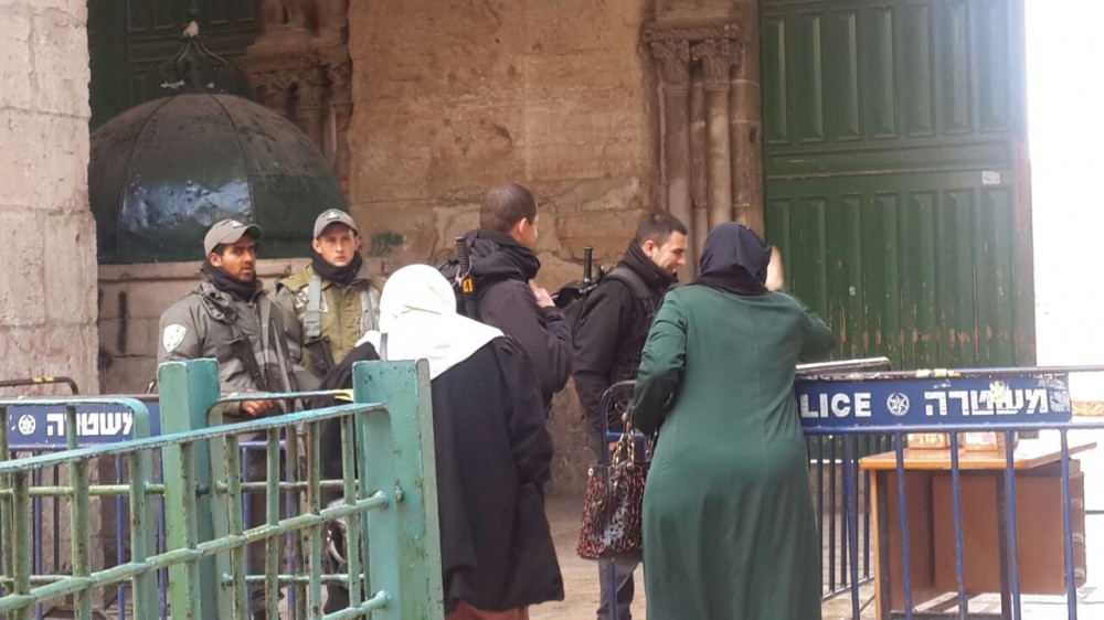 المرابطات في المسجد الأقصى 