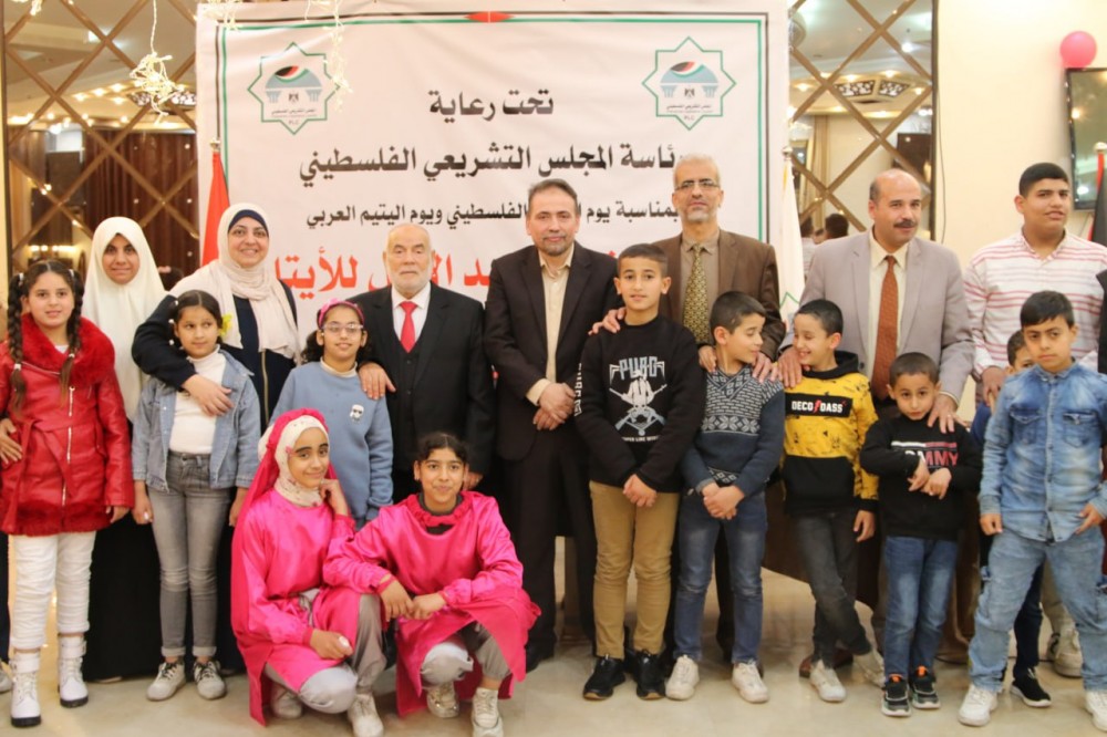 بحر: التشريعي يولي اهتماماً للنهوض بالأطفال الفلسطينيين وخاصة الأيتام 