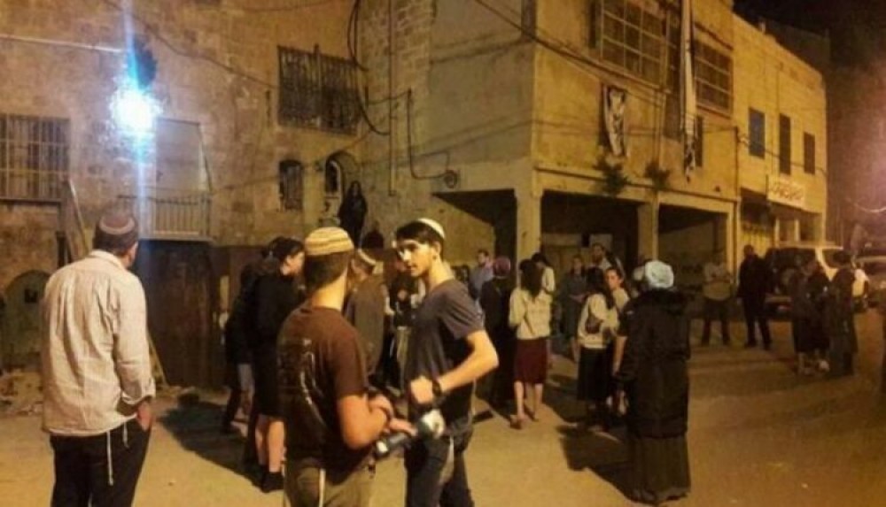 مهاجمة المستوطنين 
