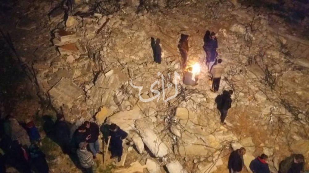 آثار المنازل المهدمة 