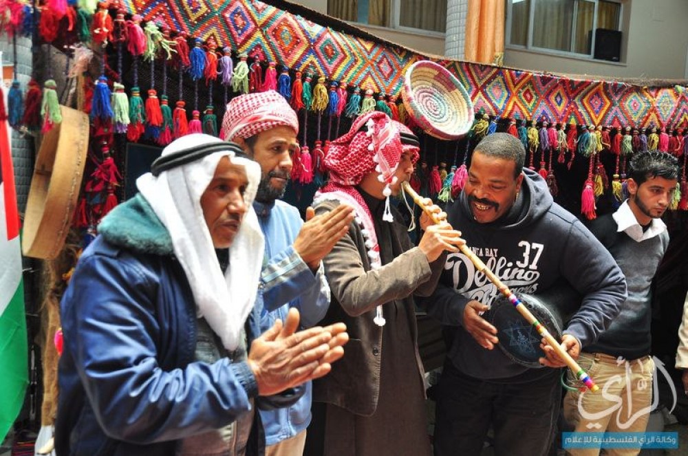 جانب من المعرض