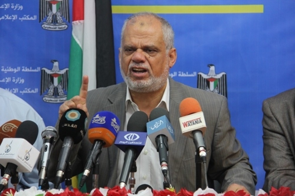 وزير الأسرى والمحررين عطا أبو السبح 