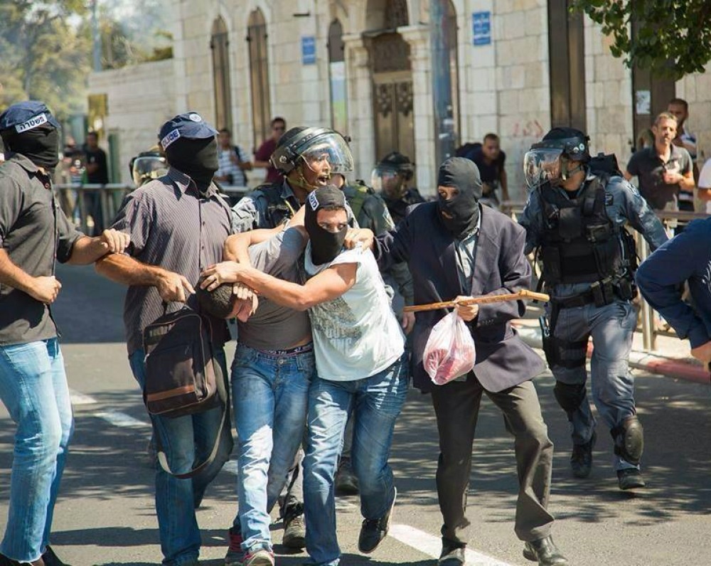 عناصر من وحدات 