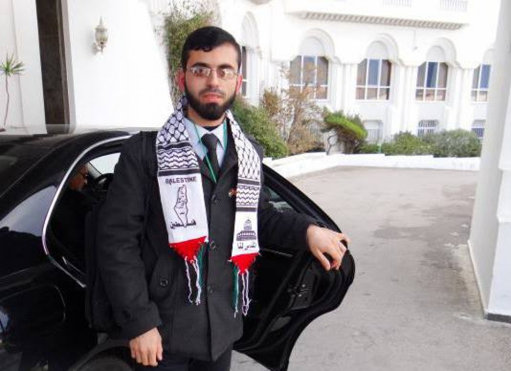 الشاب رزق مجدي خلف