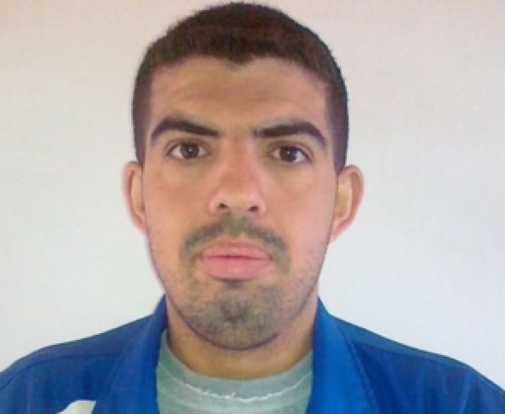 الأسير المريض عامر بحر