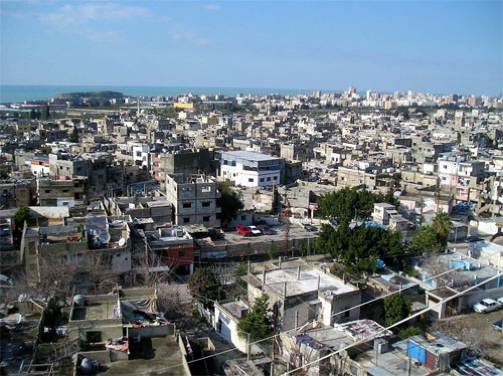 مخيمات اللاجئين الفلسطينيين