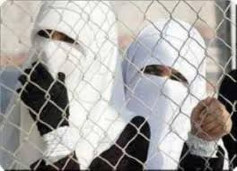 أسيرات في سجون الاحتلال 