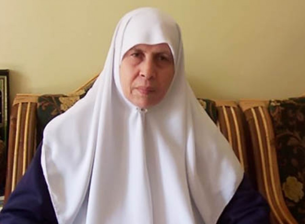 الراحلة أم نضال فرحات 
