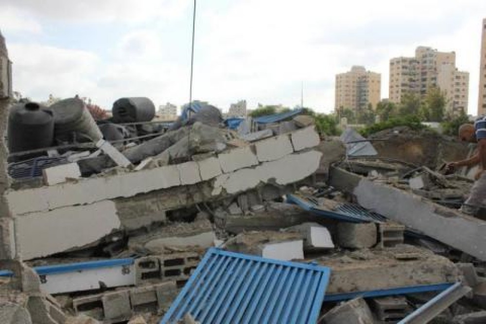 آبار مياه مقصوفة من الاحتلال