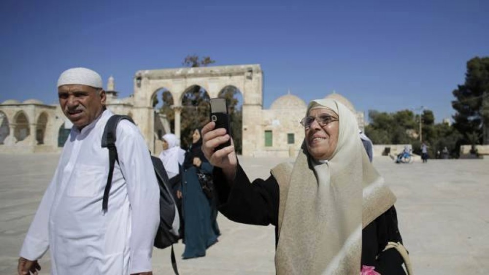 أهالي غزة يزورون القدس
