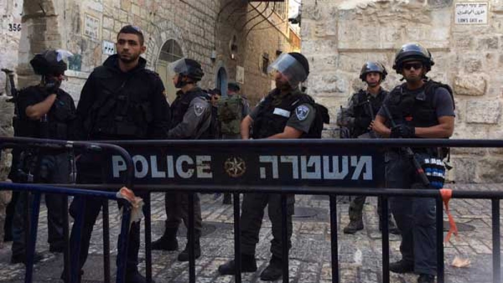 حواجز جنود الاحتلال في شوارع القدس 