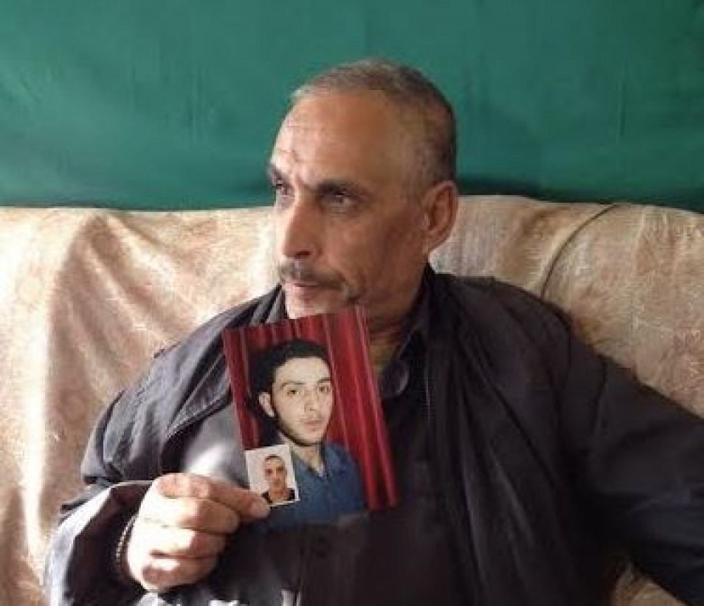والد الشهيد غسان أبو الجمل