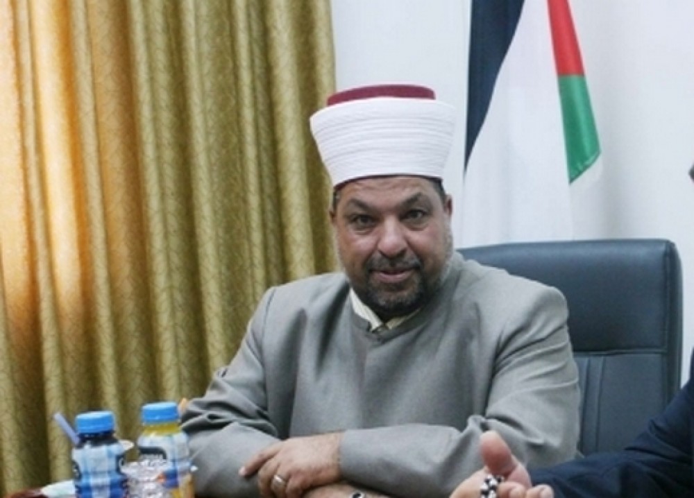 وزير الأوقاف والشؤون الدينية الشيخ يوسف ادعيس