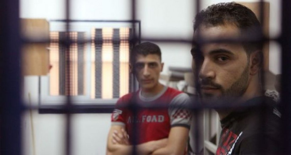 أسرى في سجون الاحتلال 