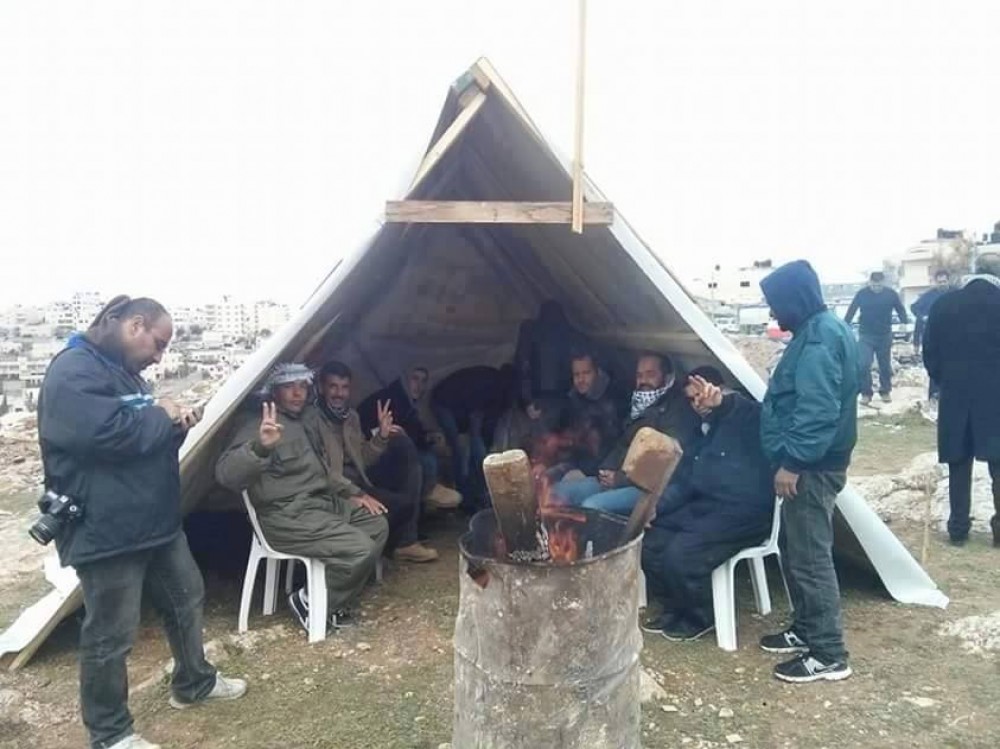 بناء قرية 
