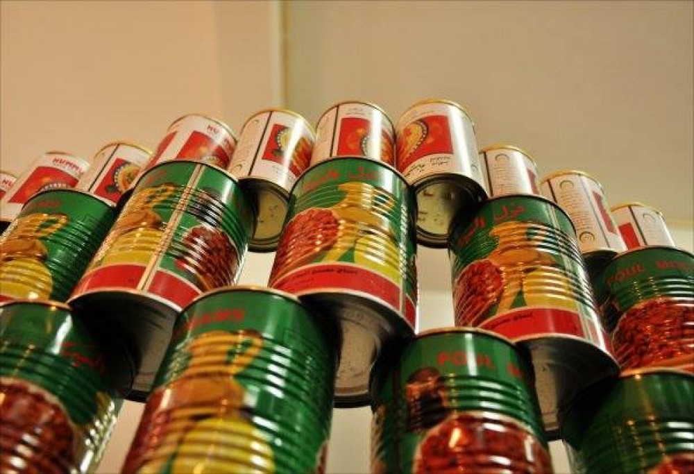 معلبات غذائية 