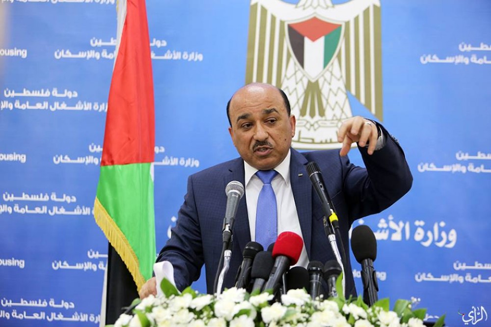 الوزير الحساينة خلال المؤتمر الصحفي