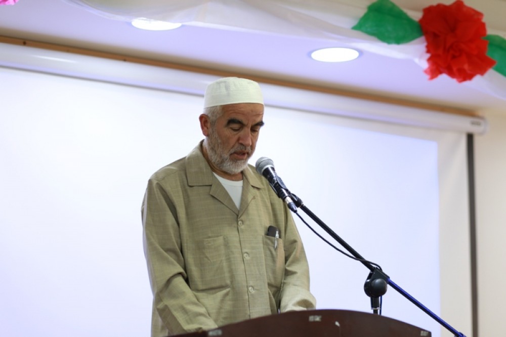 الشيخ رائد صلاح خلال كلمته في الندوة