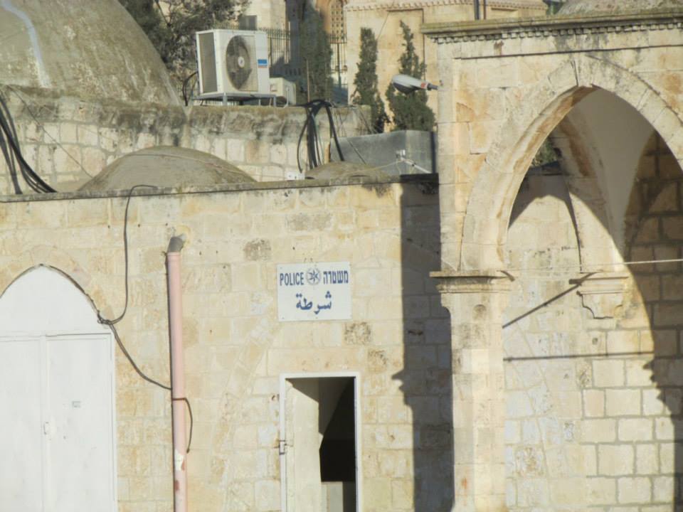 Israeli occupation installs surveillance cameras on Al Aqsa Mosque Compound