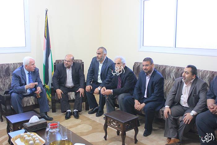 PLO officials arrive Gaza to meet Hamas over reconciliation