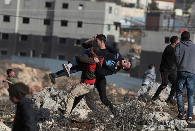 15 Palestinians shot in West Bank, Gaza demos: medics