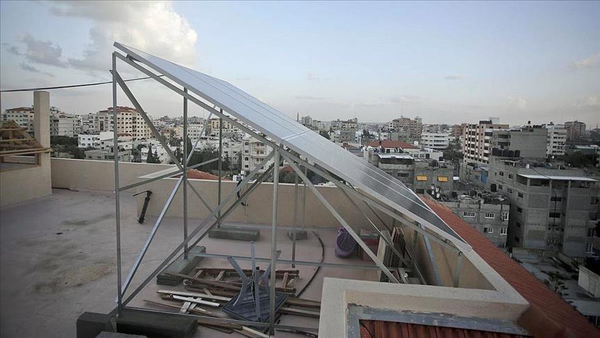 Blockaded and fuel-starved, Gaza looks to solar energy