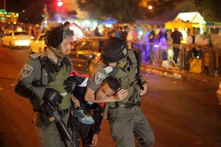 Israel soldier kicks, slaps boy in Hebron
